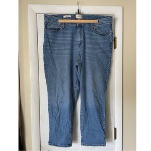 Universal thread jeans